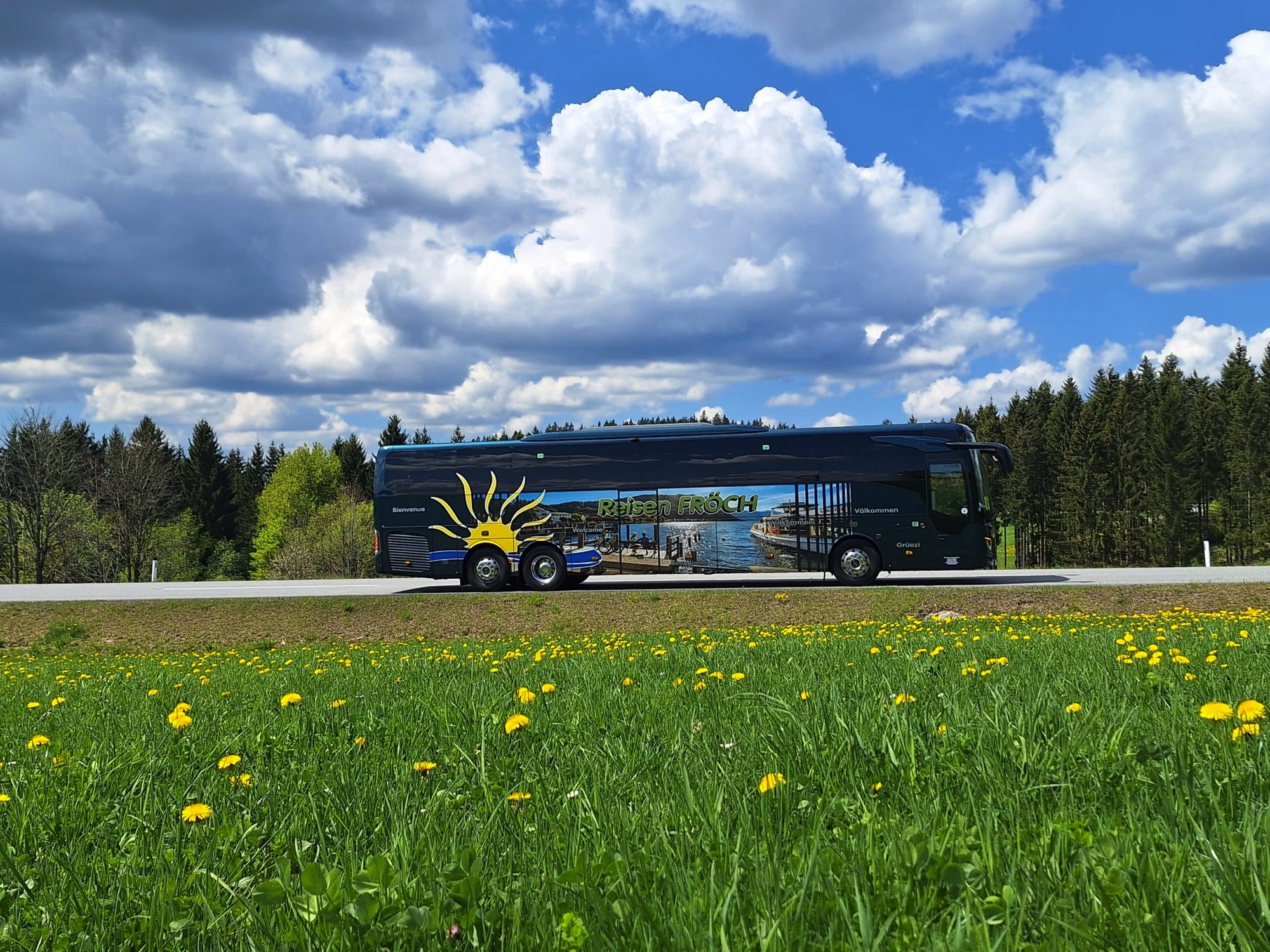 3565666_Tourismo